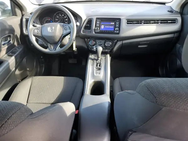 3CZRU6H35JG725498 2018 HONDA HR-V - Image 8