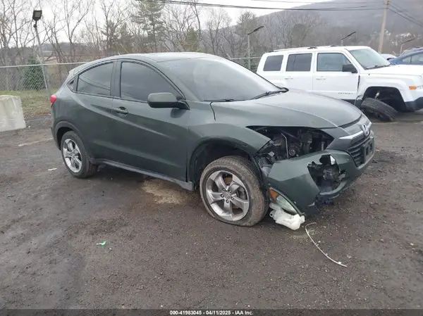 3CZRU6H35JG726585 2018 HONDA HR-V - Image 1