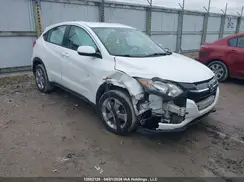 3CZRU6H35JM103288 2018 HONDA HR-V