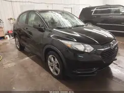 3CZRU6H35JM703034 2018 HONDA HR-V