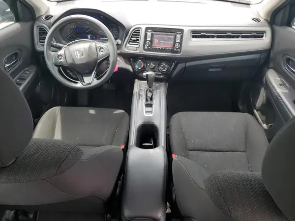 3CZRU6H35JM705902 2018 HONDA HR-V - Image 8