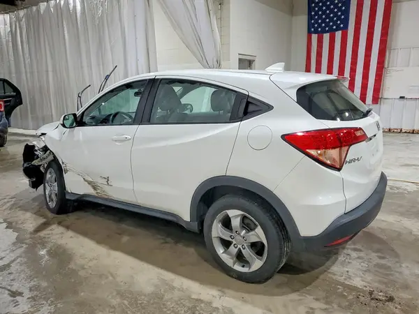 3CZRU6H35JM731576 2018 HONDA HR-V - Image 2