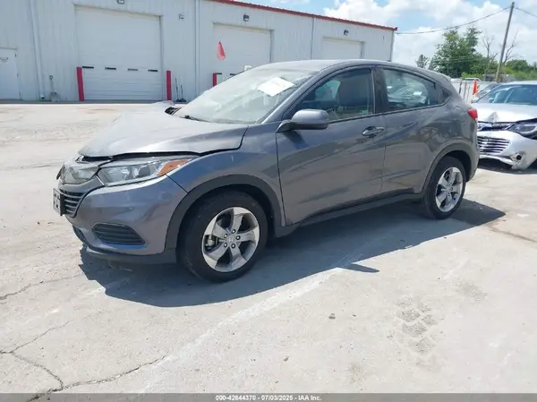 3CZRU6H35KG701509 2019 HONDA HR-V - Image 2