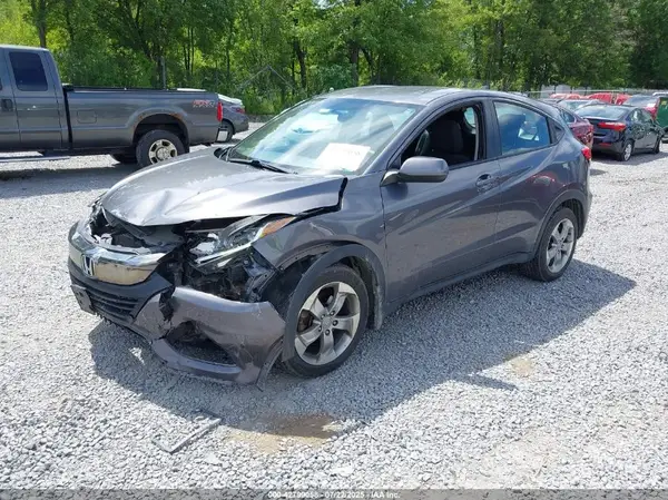 3CZRU6H35KG701574 2019 HONDA HR-V - Image 2