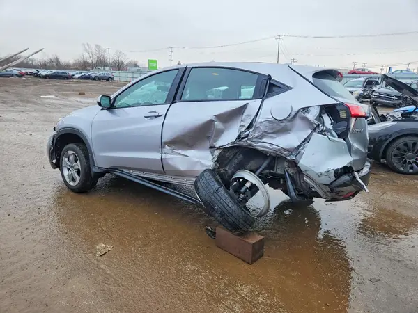 3CZRU6H35KG710825 2019 HONDA HR-V - Image 2
