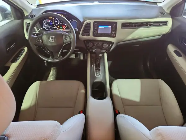 3CZRU6H35KG710825 2019 HONDA HR-V - Image 8