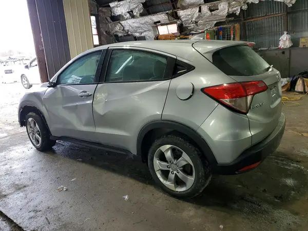 3CZRU6H35KG719766 2019 HONDA HR-V - Image 2