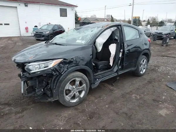 3CZRU6H35KG723820 2019 HONDA HR-V - Image 2
