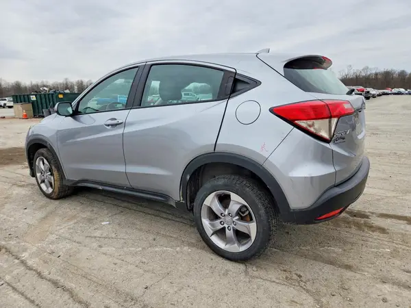 3CZRU6H35KG725518 2019 HONDA HR-V - Image 2