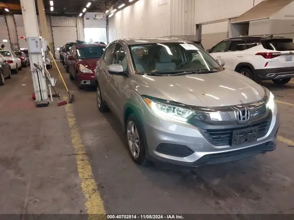 3CZRU6H35KG732095 2019 HONDA HR-V - Image 1