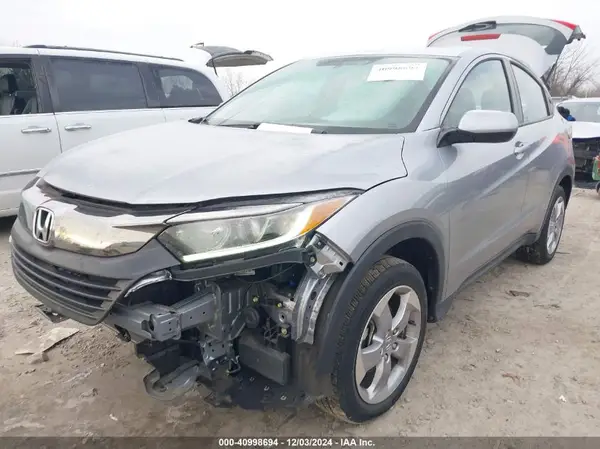 3CZRU6H35KG732744 2019 HONDA HR-V - Image 2