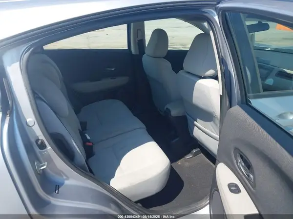 3CZRU6H35KG733490 2019 HONDA HR-V - Image 8
