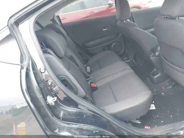 3CZRU6H35KG734820 2019 HONDA HR-V - Image 8