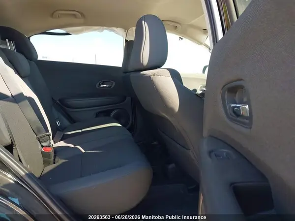 3CZRU6H35KM102384 2019 HONDA HR-V - Image 8