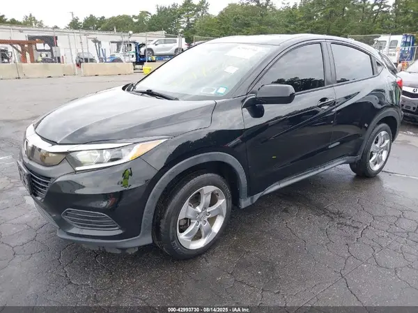 3CZRU6H35LG703214 2020 HONDA HR-V - Image 2