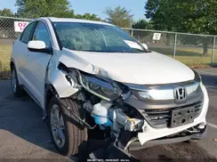 3CZRU6H35LM703263 2020 HONDA HR-V