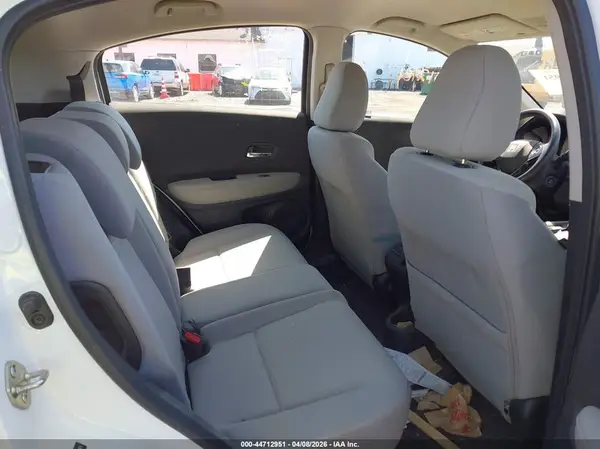 3CZRU6H35LM703361 2020 HONDA HR-V - Image 8