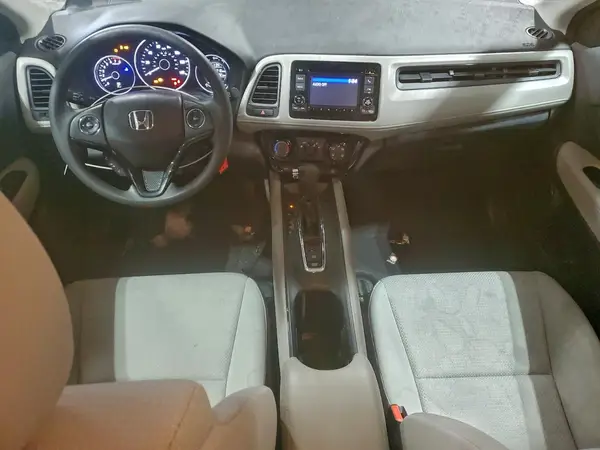 3CZRU6H35LM709869 2020 HONDA HR-V - Image 8