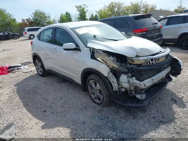 3CZRU6H35LM737882 2020 HONDA HR-V - Image 1