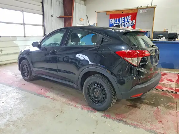 3CZRU6H35MM707119 2021 HONDA HR-V - Image 2