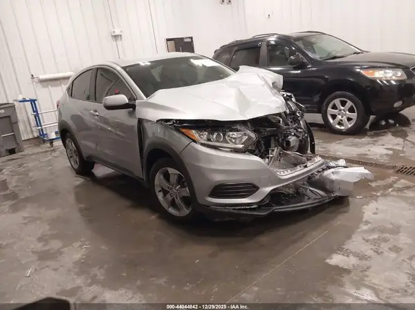 3CZRU6H35MM709095 2021 HONDA HR-V - Image 1