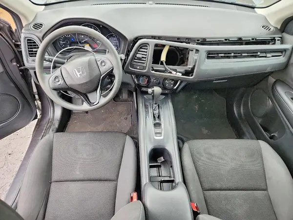 3CZRU6H35MM714698 2021 HONDA HR-V - Image 8