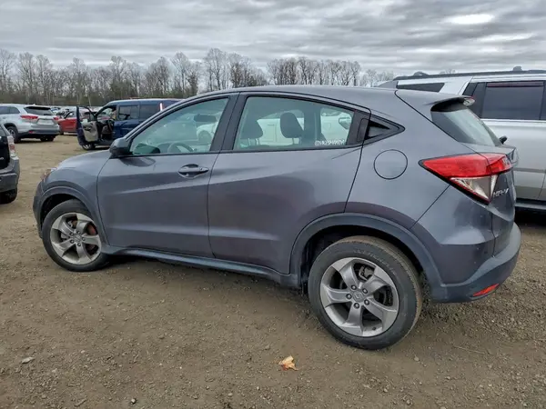 3CZRU6H35MM739746 2021 HONDA HR-V - Image 2