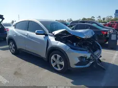 3CZRU6H35MM756417 2021 HONDA HR-V