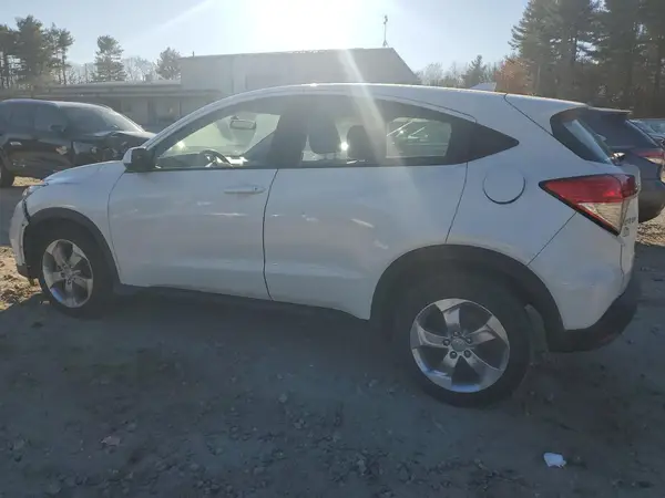 3CZRU6H35NM711754 2022 HONDA HR-V - Image 2