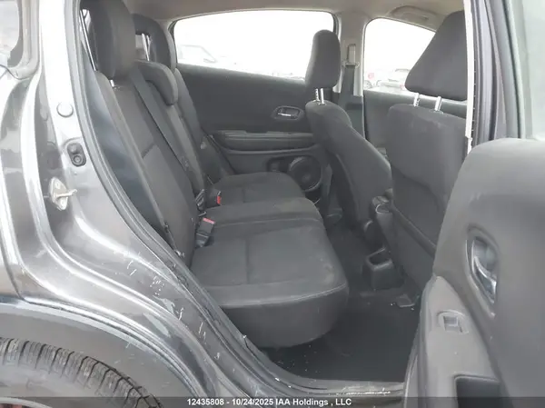 3CZRU6H36GM111103 2016 HONDA HR-V - Image 8
