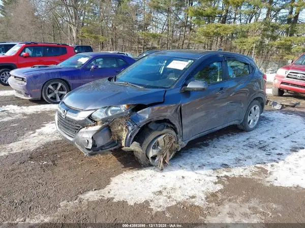 3CZRU6H36GM706176 2016 HONDA HR-V - Image 2