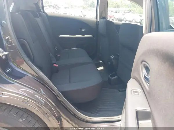 3CZRU6H36GM710177 2016 HONDA HR-V - Image 8