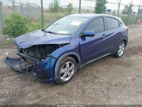 3CZRU6H36GM716500 2016 HONDA HR-V - Image 2