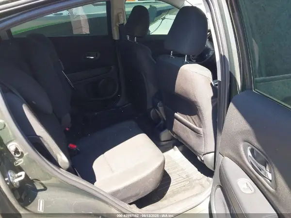 3CZRU6H36GM742031 2016 HONDA HR-V - Image 8
