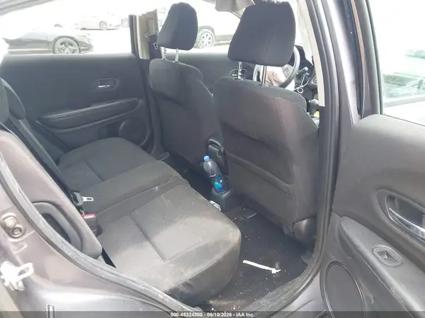 3CZRU6H36GM742711 2016 HONDA HR-V - Image 8