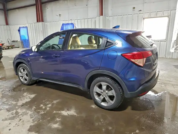 3CZRU6H36GM745141 2016 HONDA HR-V - Image 2
