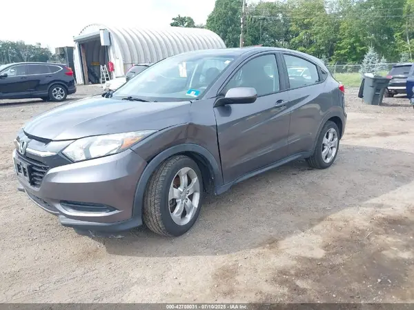 3CZRU6H36GM752509 2016 HONDA HR-V - Image 2