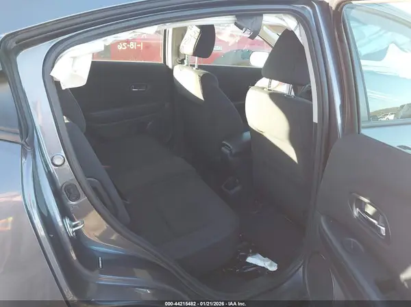 3CZRU6H36GM752848 2016 HONDA HR-V - Image 8