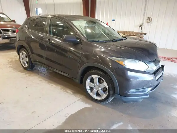 3CZRU6H36GM769195 2016 HONDA HR-V - Image 1