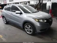 3CZRU6H36HG700524 2017 HONDA HR-V