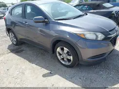 3CZRU6H36HG703133 2017 HONDA HR-V