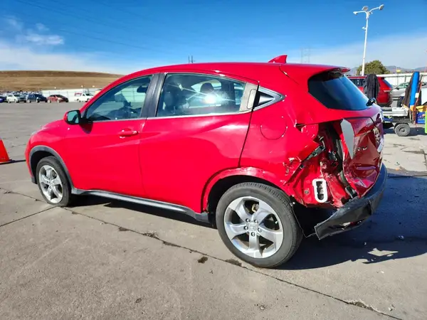3CZRU6H36HG704718 2017 HONDA HR-V - Image 2