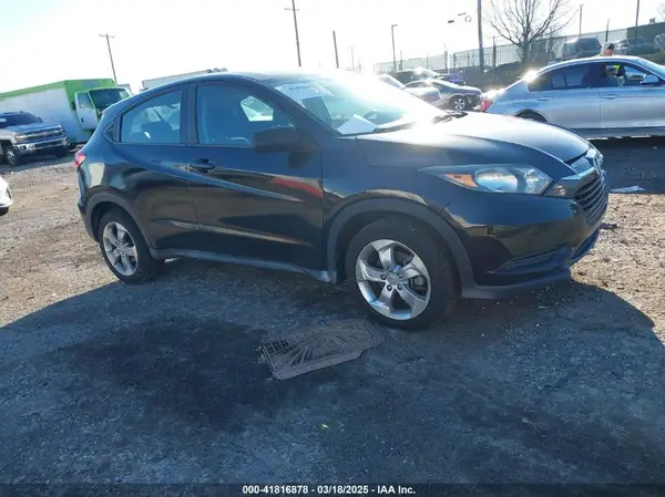 3CZRU6H36HG704976 2017 HONDA HR-V - Image 1