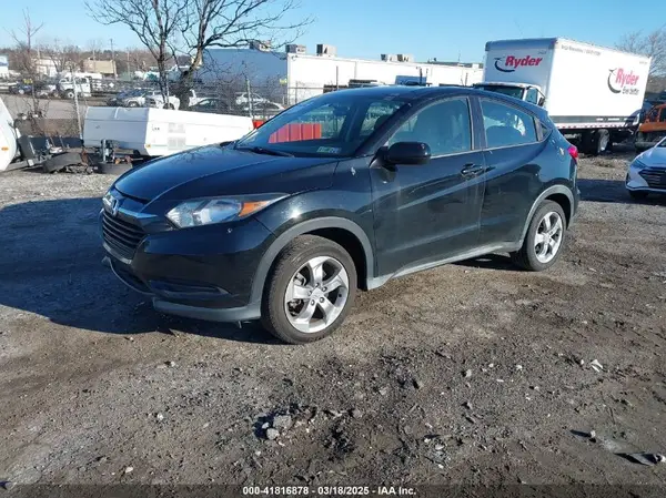 3CZRU6H36HG704976 2017 HONDA HR-V - Image 2