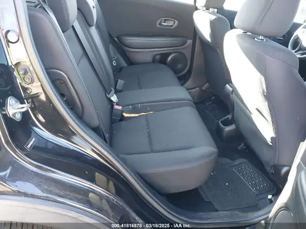 3CZRU6H36HG704976 2017 HONDA HR-V - Image 8