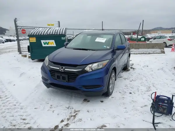 3CZRU6H36HG705254 2017 HONDA HR-V - Image 2