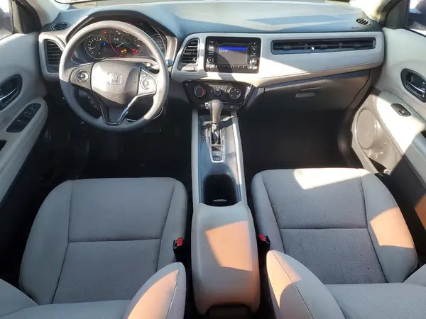 3CZRU6H36HG705559 2017 HONDA HR-V - Image 8