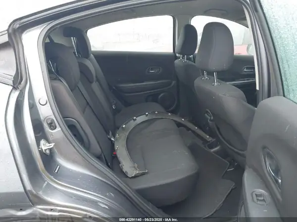 3CZRU6H36HG706193 2017 HONDA HR-V - Image 8