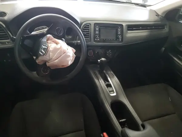 3CZRU6H36HG707652 2017 HONDA HR-V - Image 8