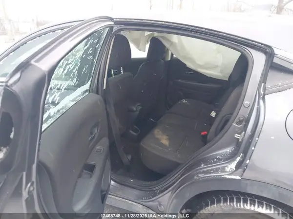 3CZRU6H36HM105268 2017 HONDA HR-V - Image 8